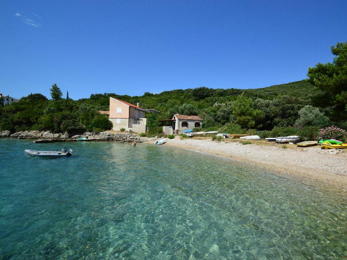 Holiday Home Lorraina Štivan Zewnętrze zdjęcie